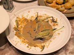 -八府香鸭·啫啫煲(华山路店)