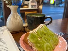 -C.Y Cafe