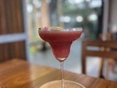 -Chom Cafe and Restaurant