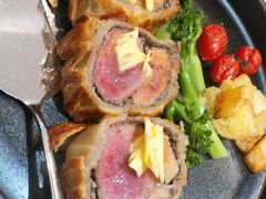 惠灵顿牛排-斯比特花园西餐厅(东方商厦店)
