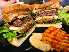 -HIGH FIVE哈福手工汉堡(桂林路店)