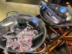 -石锅苗苗鱼(武汉首店)