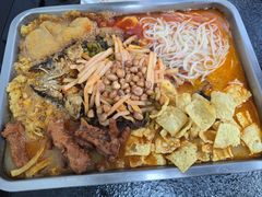 -在巷子里的烤肉店·螺蛳粉烤鱼·牛蛙(和美城店)