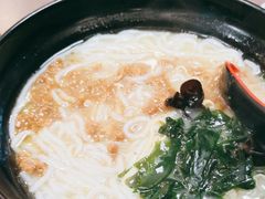 -灵芝妹子海鲜米线(瓦房店新玛特店)