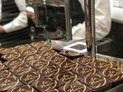 -Laderach 莱德拉(上海环贸iapm店)