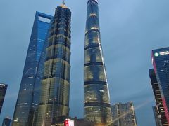 -陆家嘴空中步行连廊