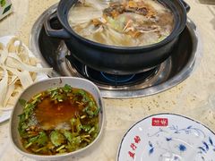 -九寨特色牦牛肉汤锅 羊肉汤锅