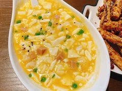 一品蟹黄豆腐-梧桐树下(云锦世家店)