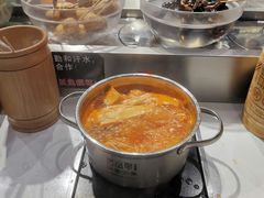 -百品聚旋转火锅(号外店)