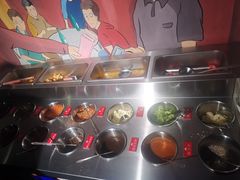 自助调料区-马路牙子地桌烤肉(工体店)