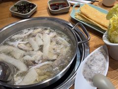 -池云涧自然椰子鸡(万泰汇店)