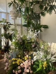 -城市花园婚纱摄影
