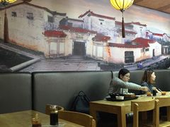 大堂-百年尹氏汤包(湖南路狮子桥店)