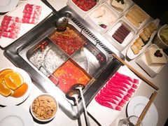 -海底捞火锅鲜切牛肉主题店(长寿路店)