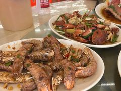 -红月湾海鲜饭店•沙滩海景(双月湾店)