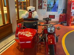 -东方明珠·可口可乐欢乐餐厅