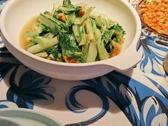 -川流不息·地道川菜·小龙虾(新松江路店)