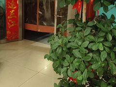 -偶屋里钵少爷(时代广场店)
