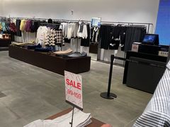 -URBAN REVIVO(青特万达广场店)