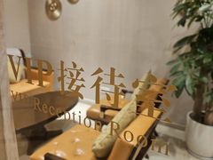 -金厨泰国餐厅·全泰籍厨师料理(拱北店)