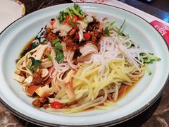 90后大拌菜-小锅饭(欧亚卖场店)