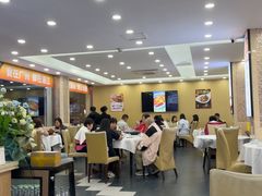-粤盛海鲜平价店(洛溪食街店)