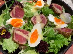 金枪鱼蔬菜糖心蛋沙拉-La Terre乐田(万象城店)