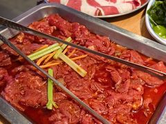 -洱火云南酸菜牛肉火锅(石景山当代商城店)