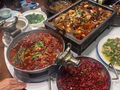 -万重锦·人文川菜馆(骡马市店)