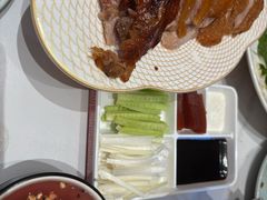 -梅利汴京烤鸭•开封豫菜地标店(东司门店)
