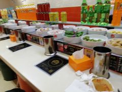 -烫煮风旋转涮吧自助小火锅(洪楼大润发店)