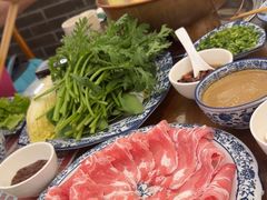 -磁器铜锅涮肉(交大东路店)
