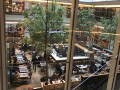 -乐蓬马歇百货公司(Rive Gauche)