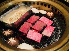 -山川小町·极番烧肉(新地假日广场店)