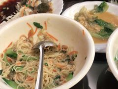 -三姐妹·海鲜大排档