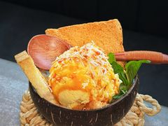 -饱嗝·小炒云南菜·见手青乌鸡汤锅(来凤街国创园店)