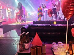 -喜鹊音乐酒馆(西街店)