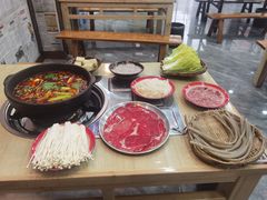 -钱摊摊安顺夺夺粉火锅(宏大广场店)