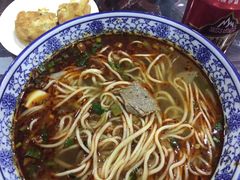 -牛一嘴·兰州牛肉面·大盘鸡(财富中心店)