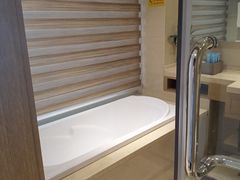 -兴芮温泉度假区