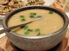 -醉辉皇上海之巅(上海中心大厦店)