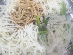 青椒丝银芽冷面-阿金大白·上海菜馆(新天地店)