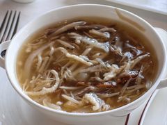 海参瑶柱鸭丝羹-天龙轩(香港丽思卡尔顿酒店)