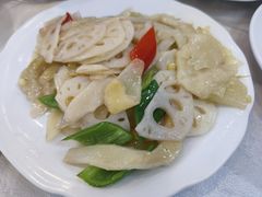子萝炒藕片-文记壹心鸡(宝华路店)