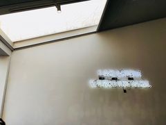 -UNI UNI(环亚凯瑟琳店)