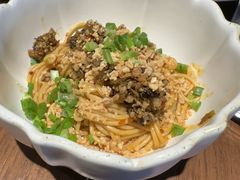 -肆海小川菜酒馆Wine Bistro (青年路店)