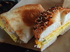 -Cha Café and Bistro