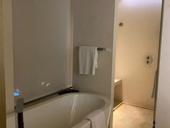 -杭州逸酒店(西湖武林店)