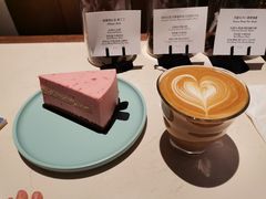 -Punchline Coffee&Roaster(同济大学店)