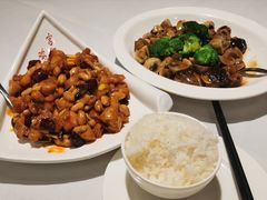 -峨嵋酒家总店(车公庄店)